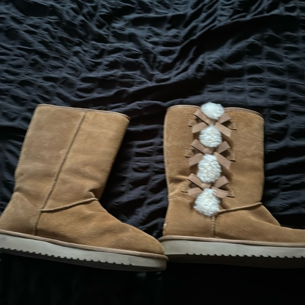 Brown fur lined boots